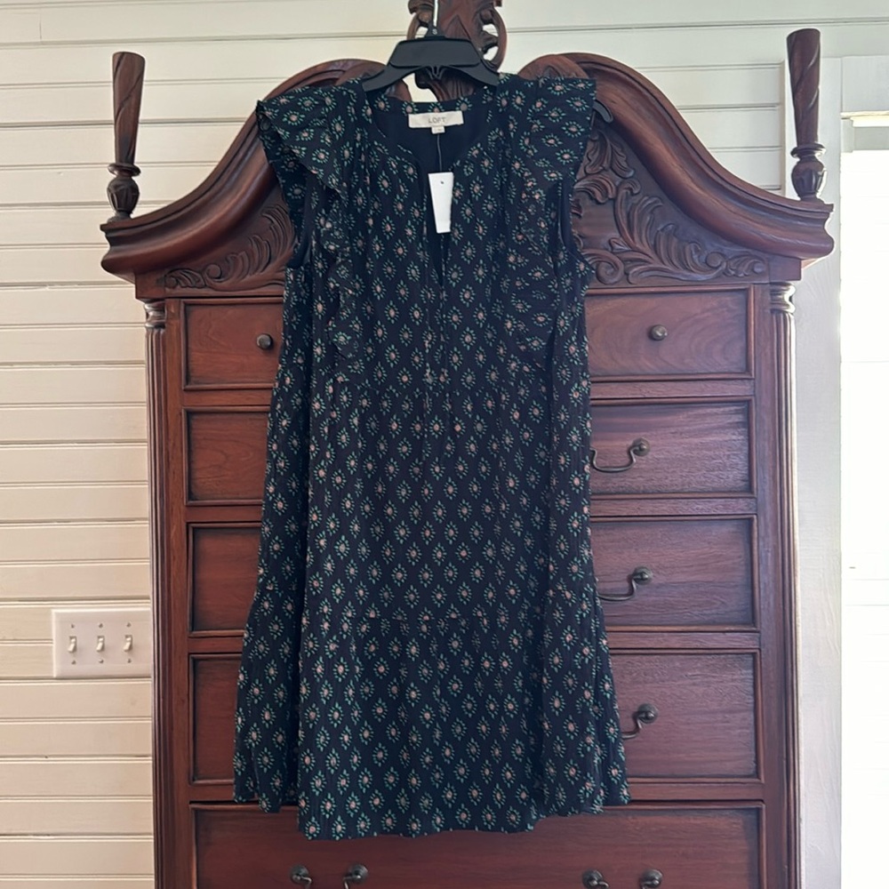 NWT Loft Summer dress with flutter sleeves